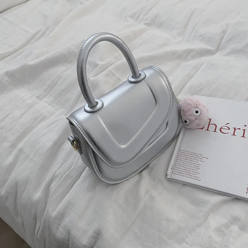 summer simple handbag bag female 2026 new version of the small square bag