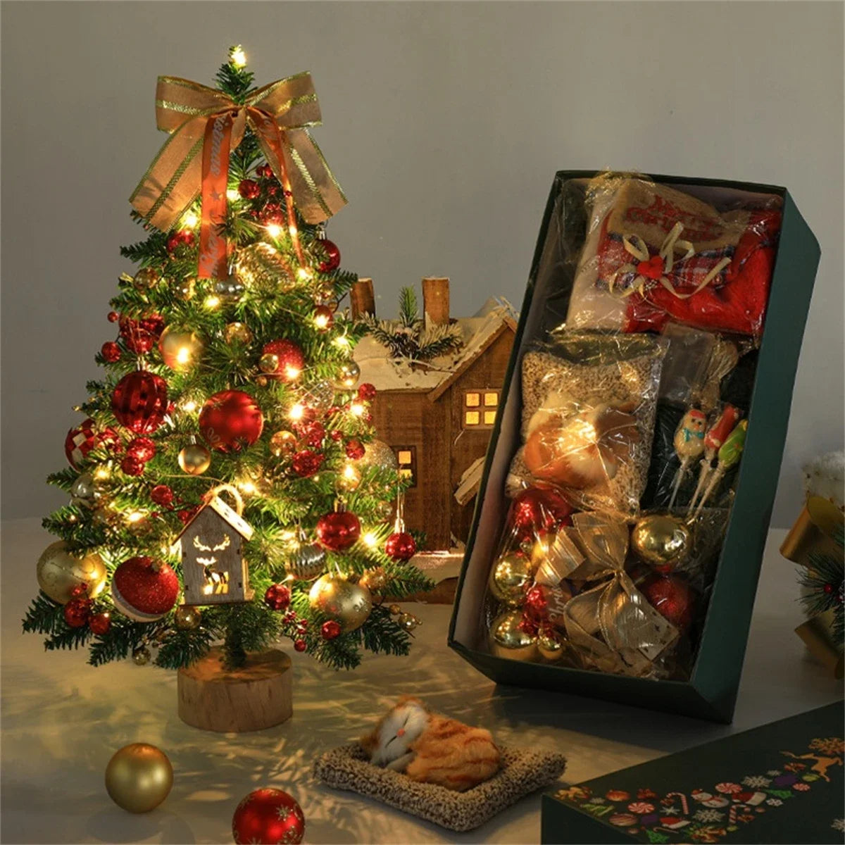 Christmas Tree Ornament Durable Mini Christmas Tree Decoration