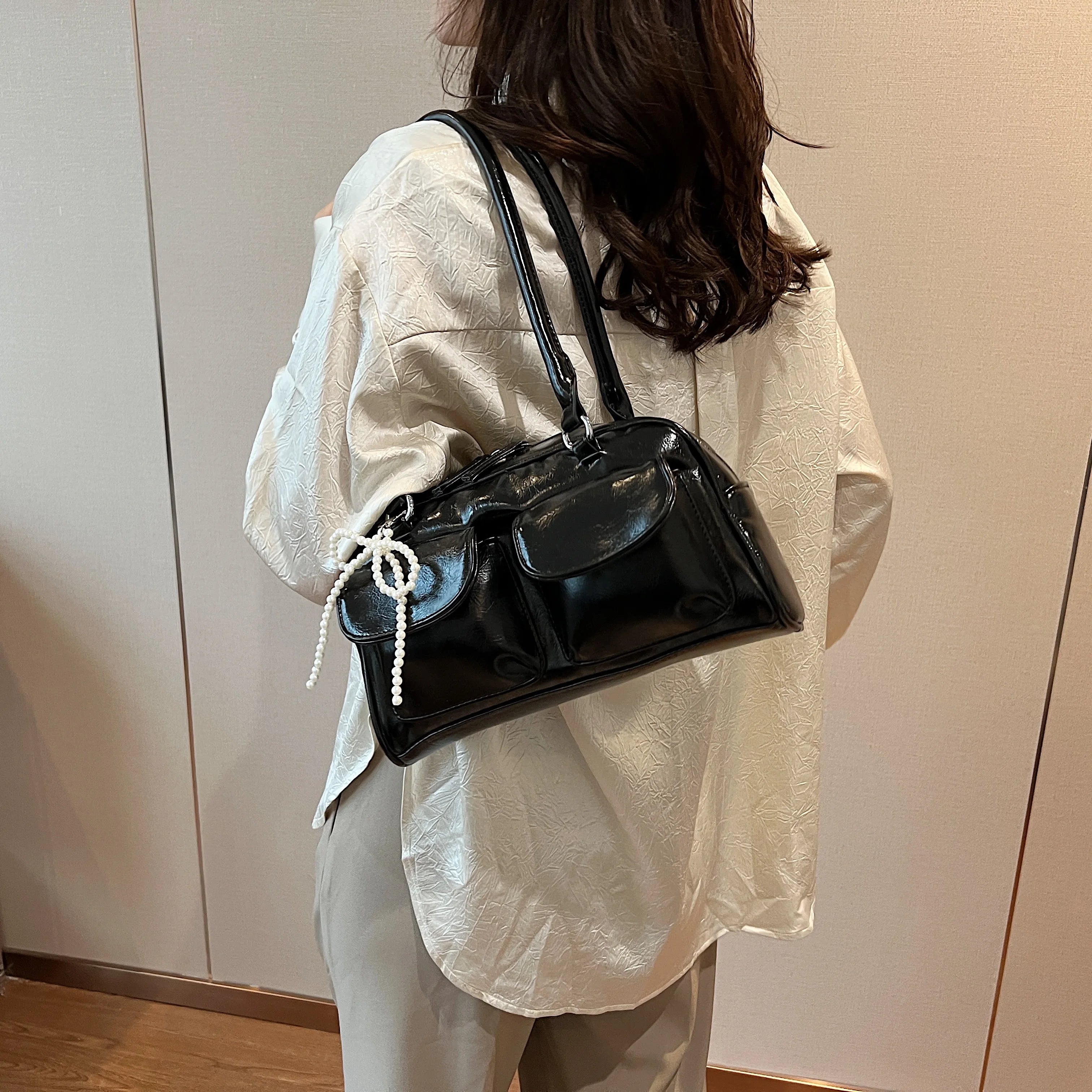 Fashionable Underarm Bow Bag for Women