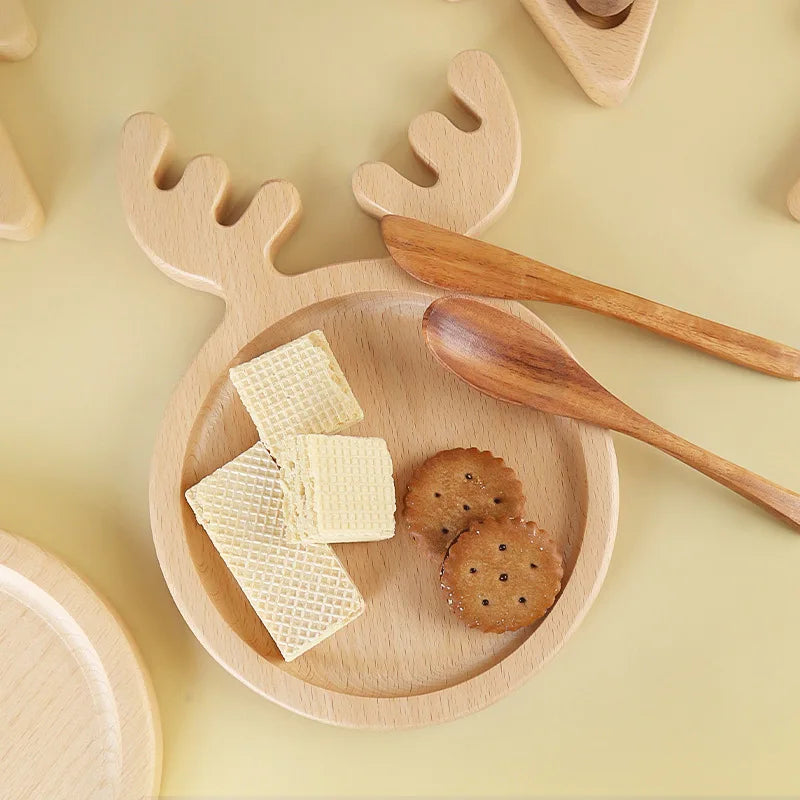 Christmas Charm Wooden appetizers, snacks, desserts and sweets, festive reindeer, tree